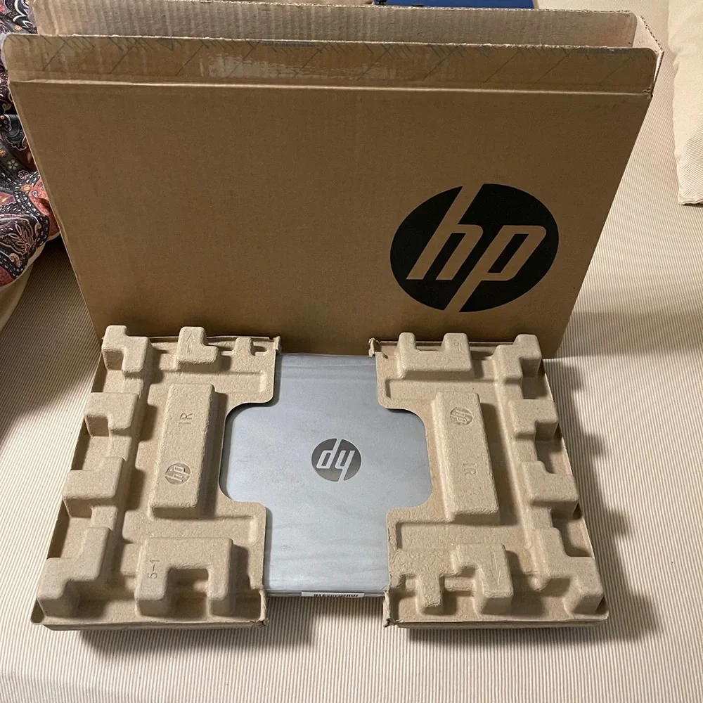 HP - 15.6” Laptop Intel Core i3 - 8GB Memory - 256GB SSD